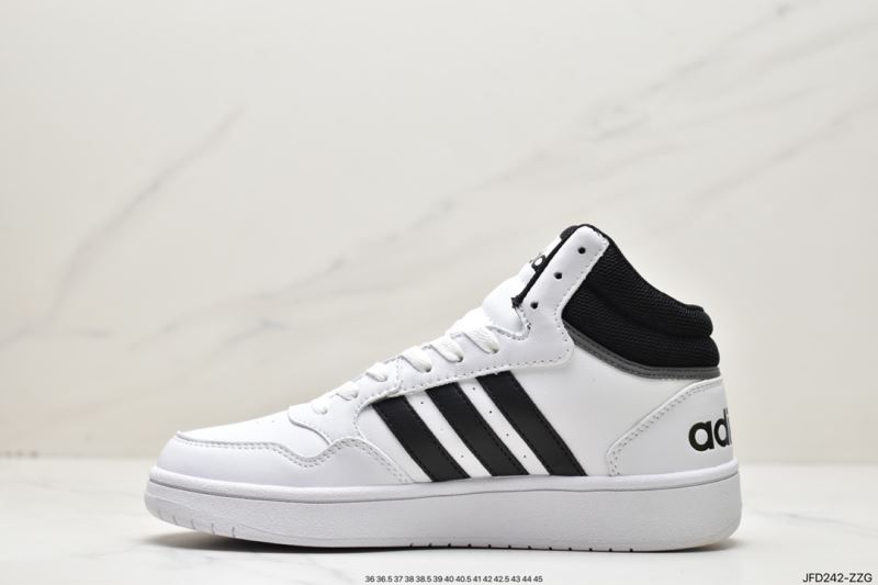 Adidas Sneakers